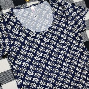 Lularoe Classic Shirt XS